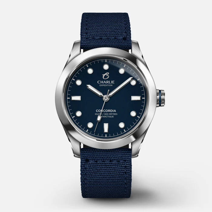 CHARLIE Concordia Bleu Antarctique