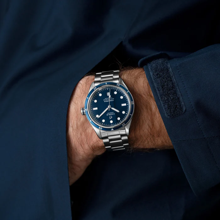 CHARLIE Concordia Automatique Bleu Antarctique