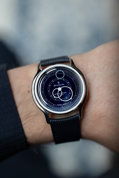 Seconde française 19.24 Bleue de minuit