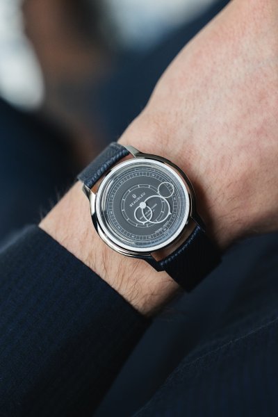 Seconde Française 19.24 Gris anthracite