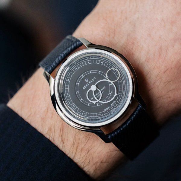 Seconde Française 19.24 Gris anthracite