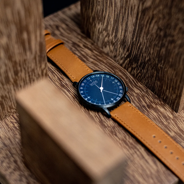 Antoine 24H Bleue - Bracelet cuir marron