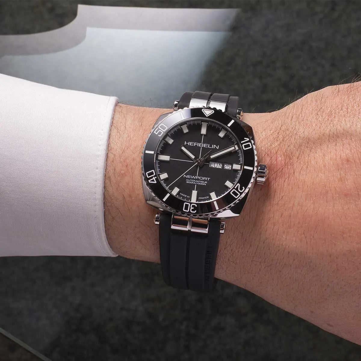 NEWPORT DIVER AUTO LUNETTE NOIRE